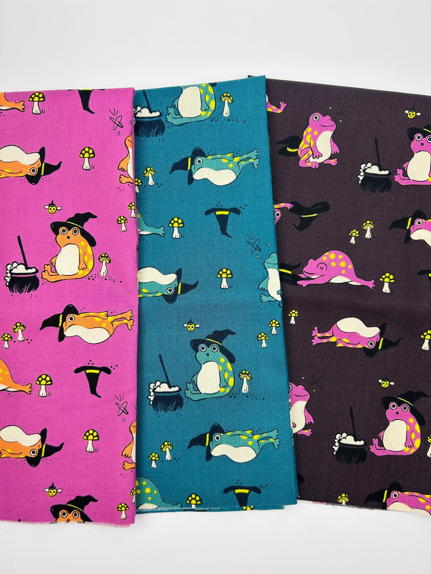 Freaky Familiars Frogmiliars FQ Bundle