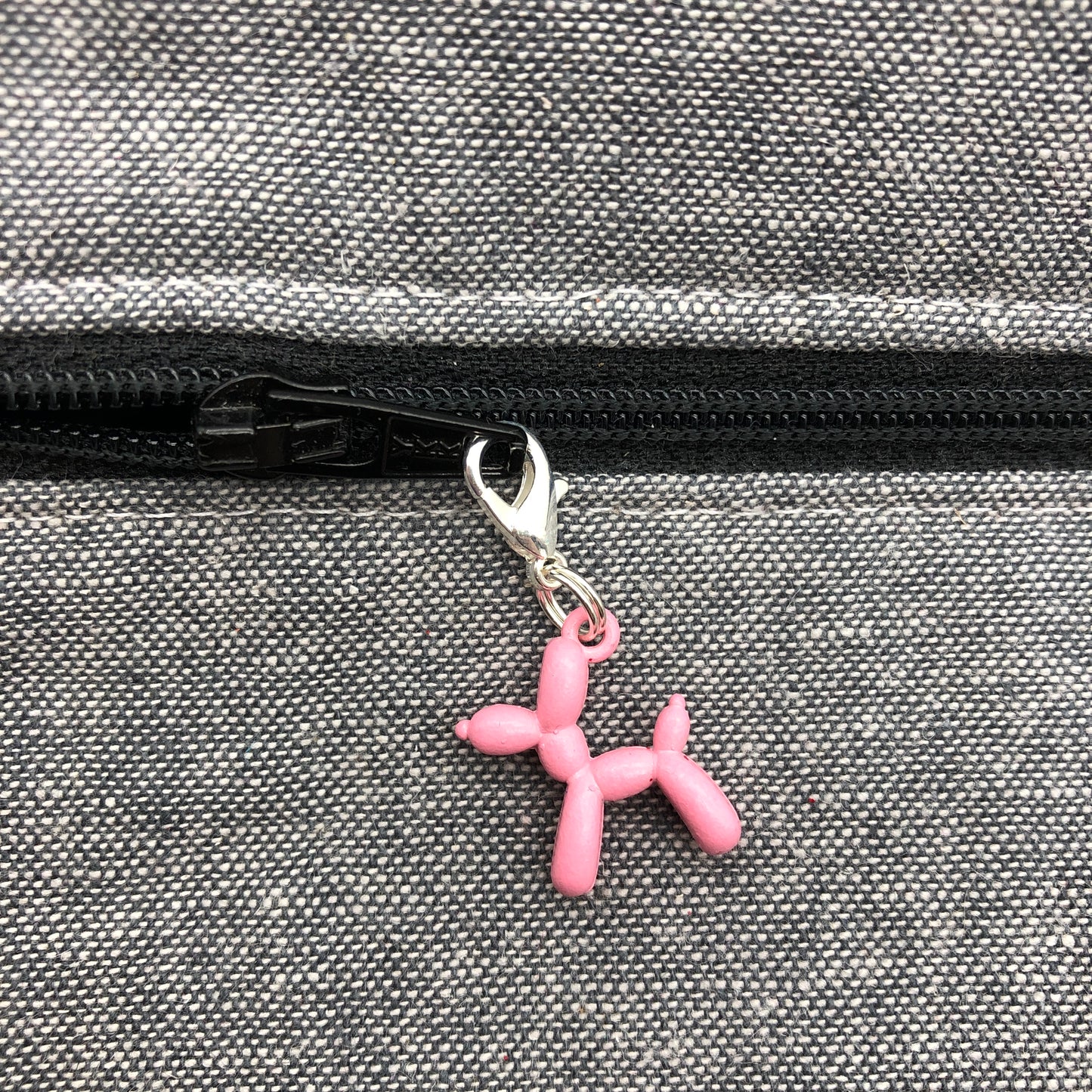 Colored Balloon Dog Zipper Charm