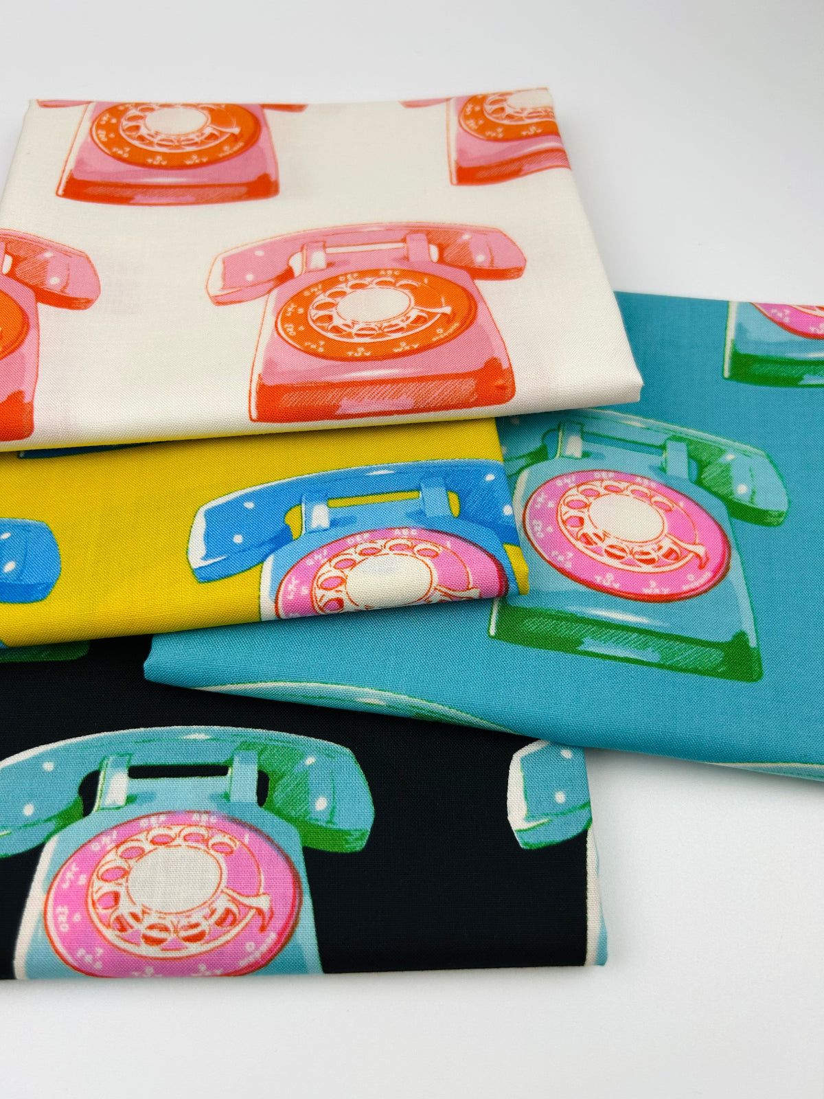 Sparkle Mart Telephones FQ Bundle