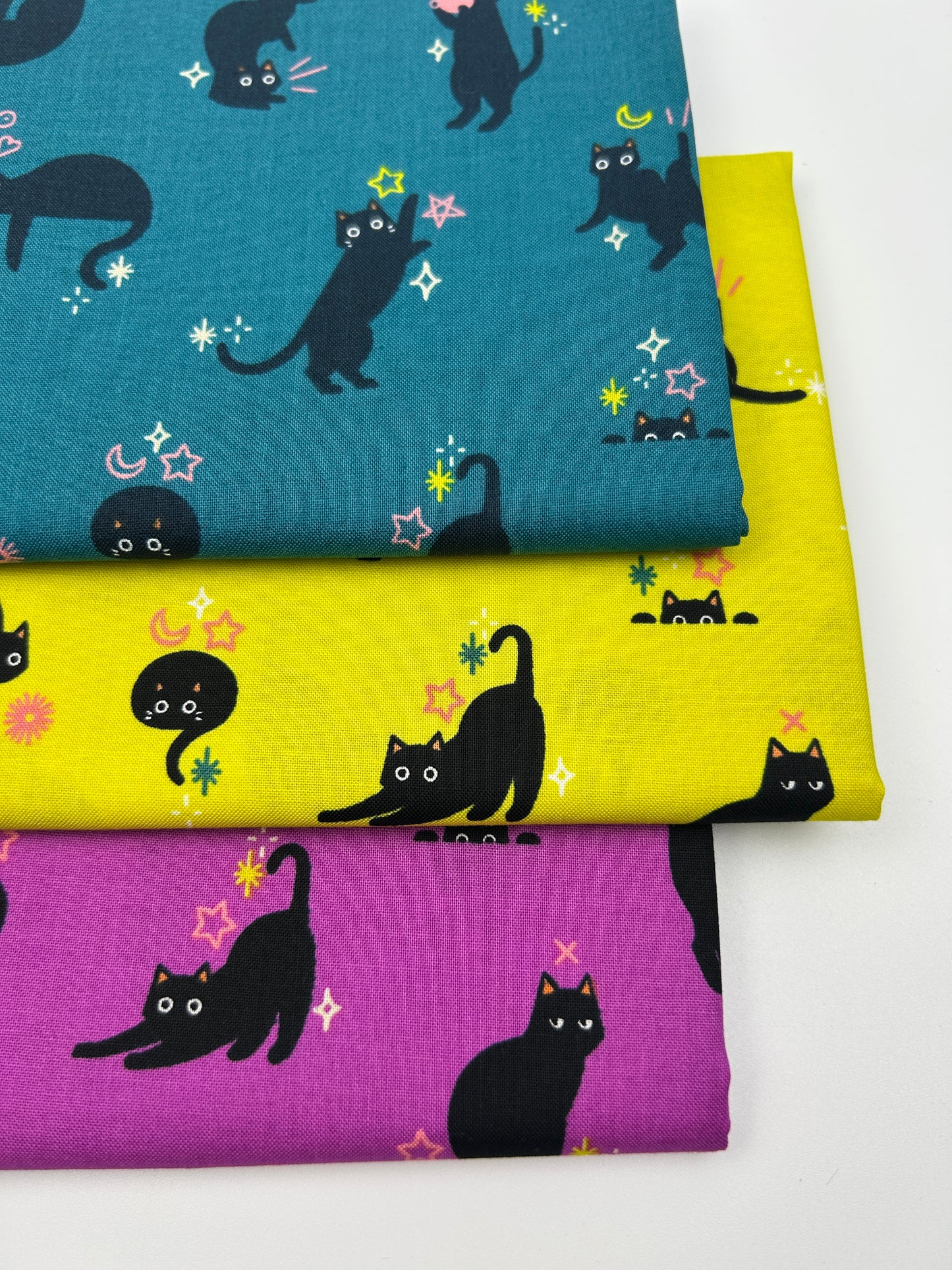 Freaky Familiars Catwalk FQ Bundle