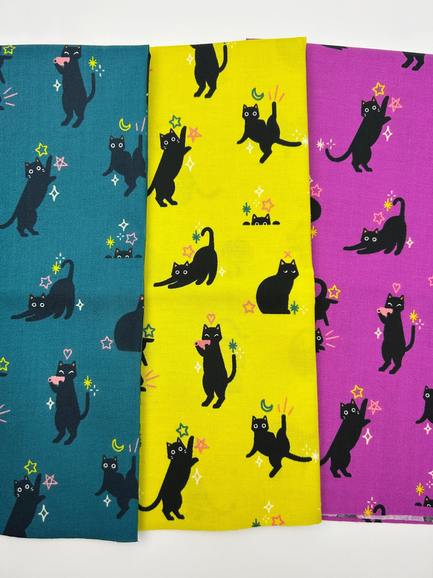 Freaky Familiars Catwalk FQ Bundle