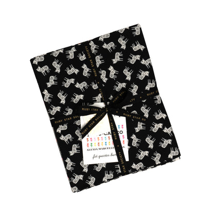 1 800 Calico 27 Piece FQ Bundle