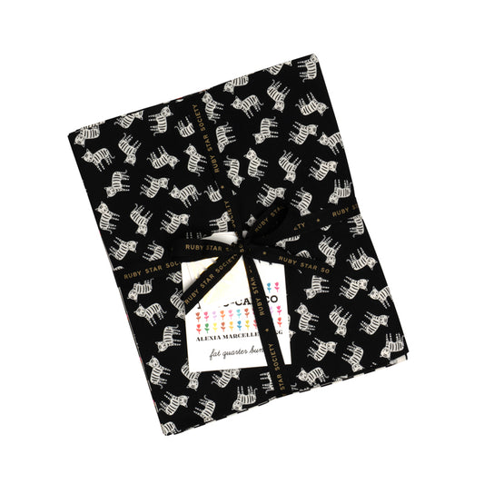 1 800 Calico 27 Piece FQ Bundle